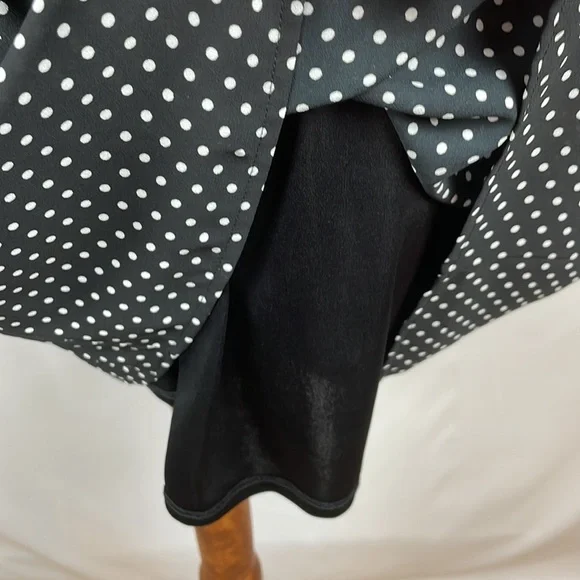 Express Black w/White Polka Dot Blousy Halter Dress w/Keyholes - Size Small - Picture 13 of 16